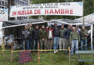 malvinas campamento plaza