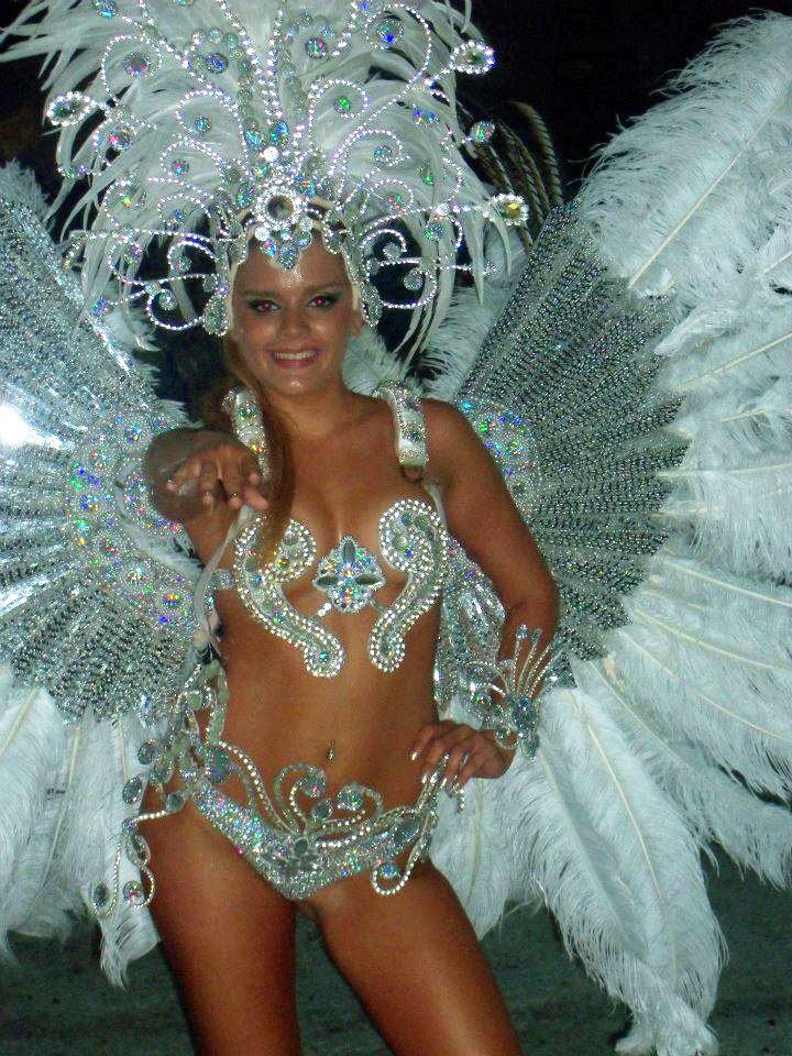 558433_565871996775722_655191964_n