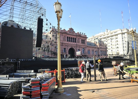 plaza mayo escenario