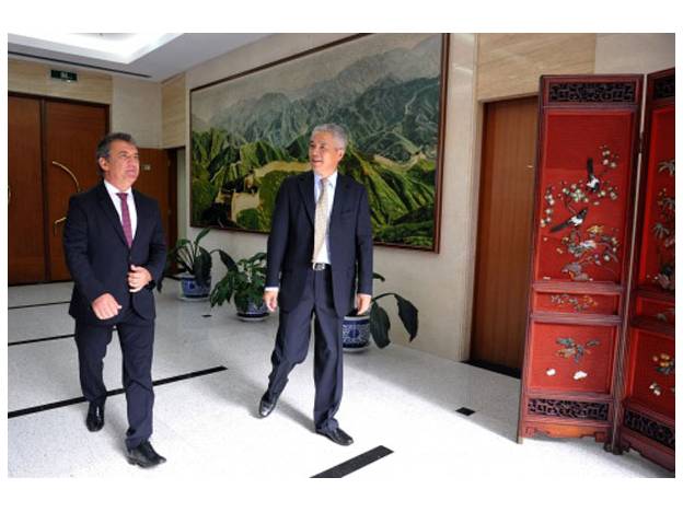 Urribarri inició sus actividades en&nbsp;China