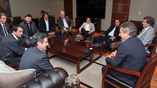 Con productores citrícolas, Urribarri ultimó detalles del viaje a&nbsp;Japón