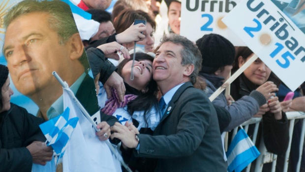 «Quien suceda a Cristina, debe garantizar no hacer borrón y cuenta&nbsp;nueva»