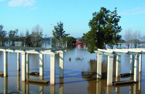 Familias evacuadas en Concordia comienzan a volver a sus&nbsp;hogares