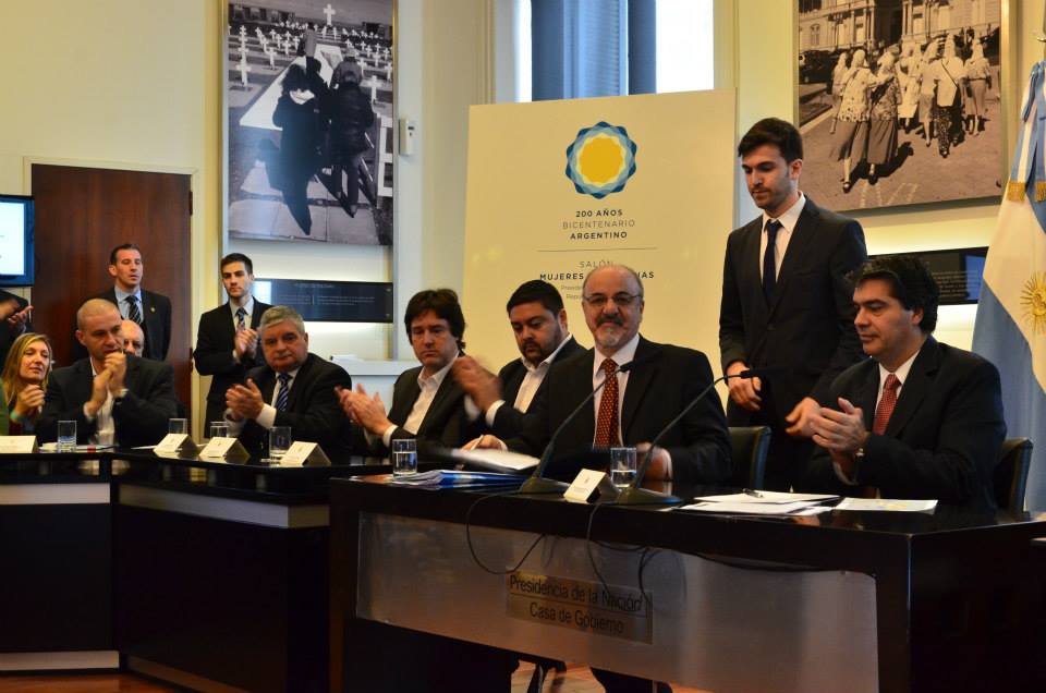 10522666_313593788801425_8052020034093287062_n