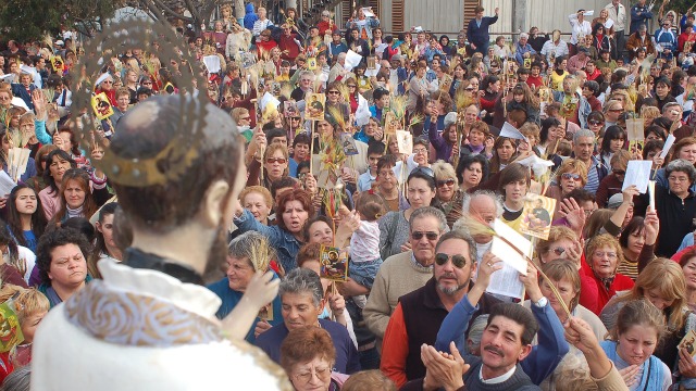 Incesante peregrinar de fieles por la festividad de San&nbsp;Cayetano