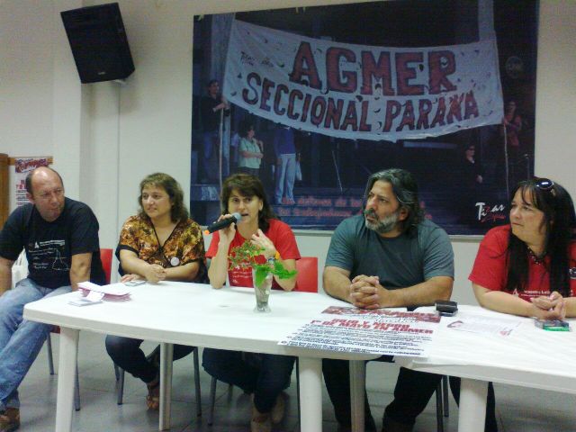 agmer rojo y negro paraná