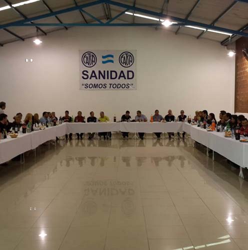 Fuertes recibió el respaldo de&nbsp;gremios