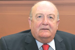 Carrefour Paraná decidió despedir trabajadores