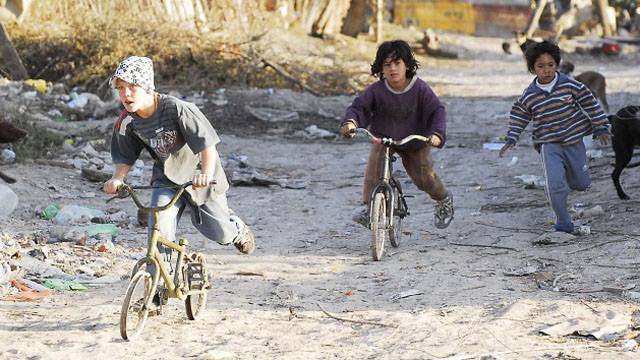 Autores Nerea, Nancy, Sol y Ayelén