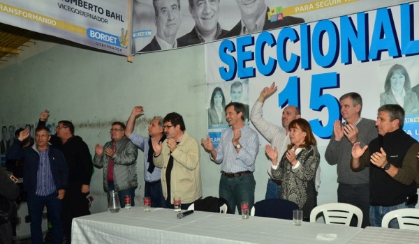 El oficialismo mostró la foto de unidad