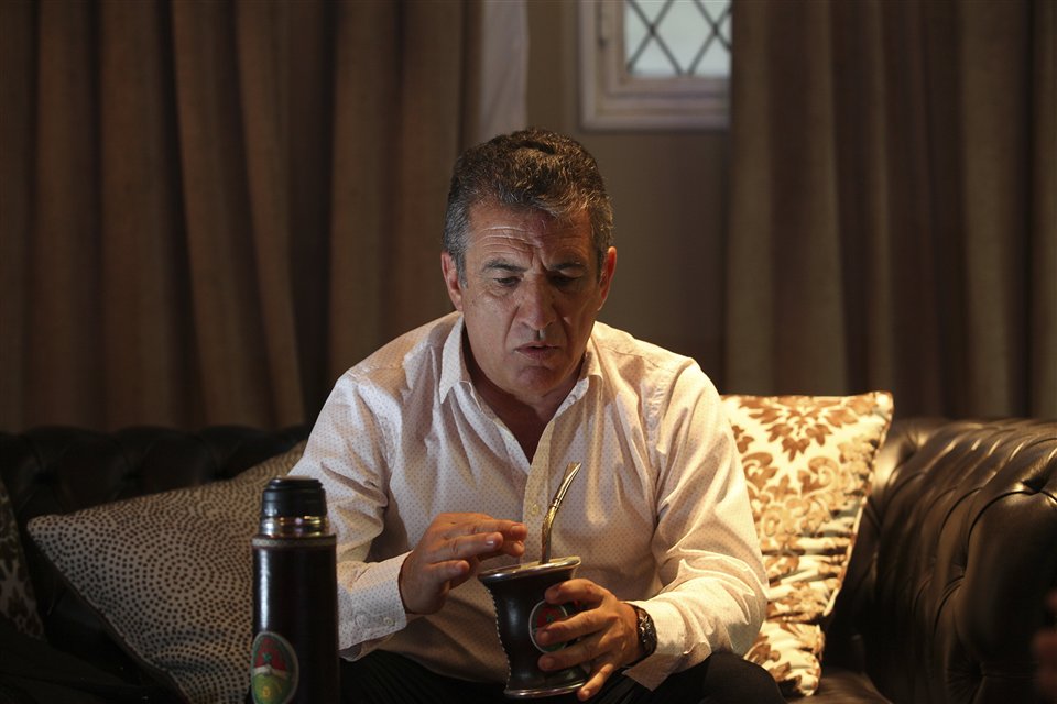 politicos en el divan diario la nación urribarri