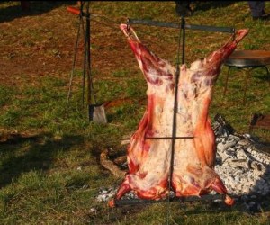 Cordero Asado a la Estaca