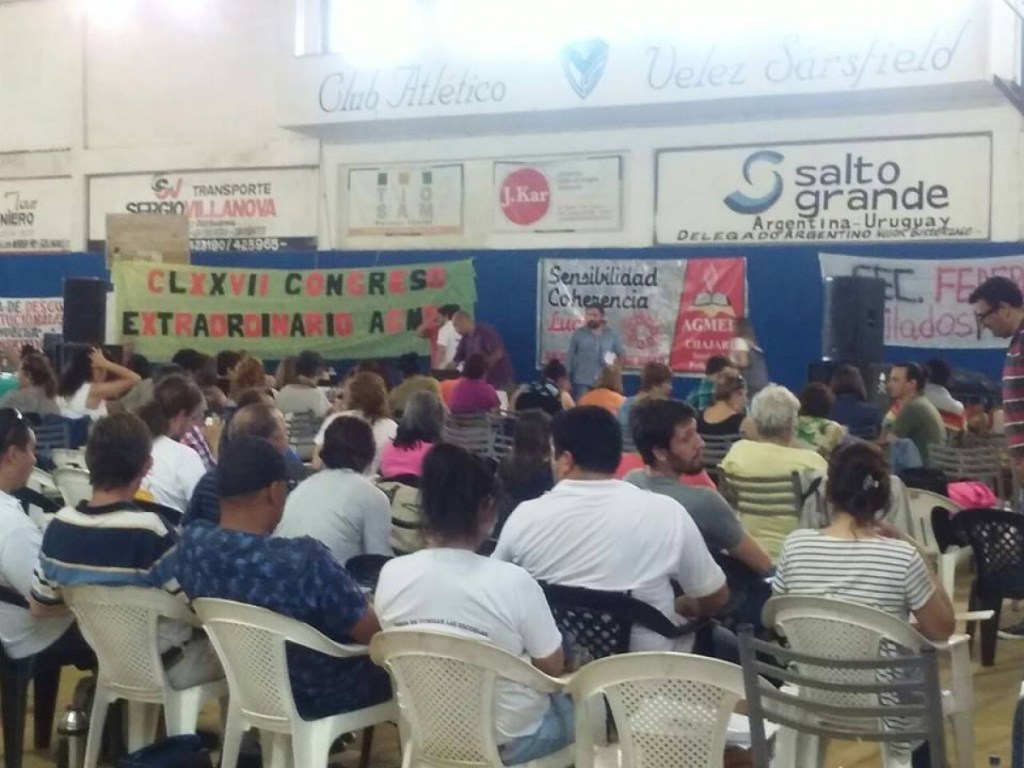 Congreso docente resolvió huelga de 24&nbsp;horas