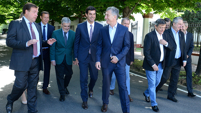 macri-cuenta-porotos-en-olivos