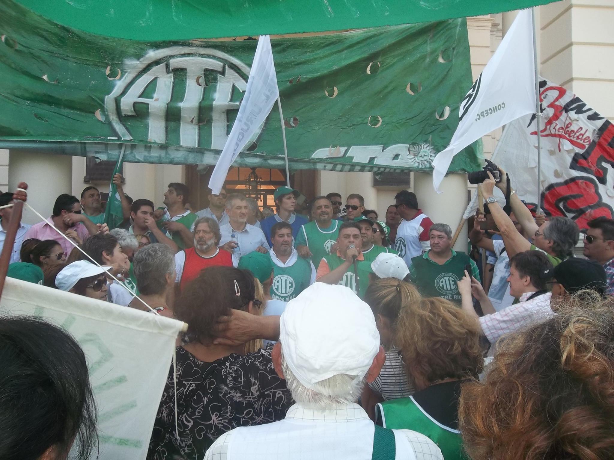 17097277_10208570096989497_4104267708122786451_o