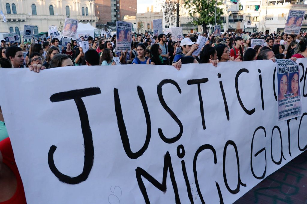 micaela marcha en parana}