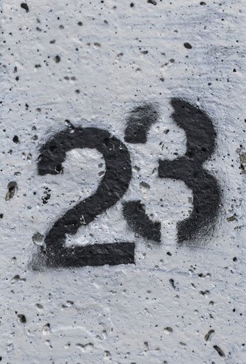 El piso es 23&nbsp;%