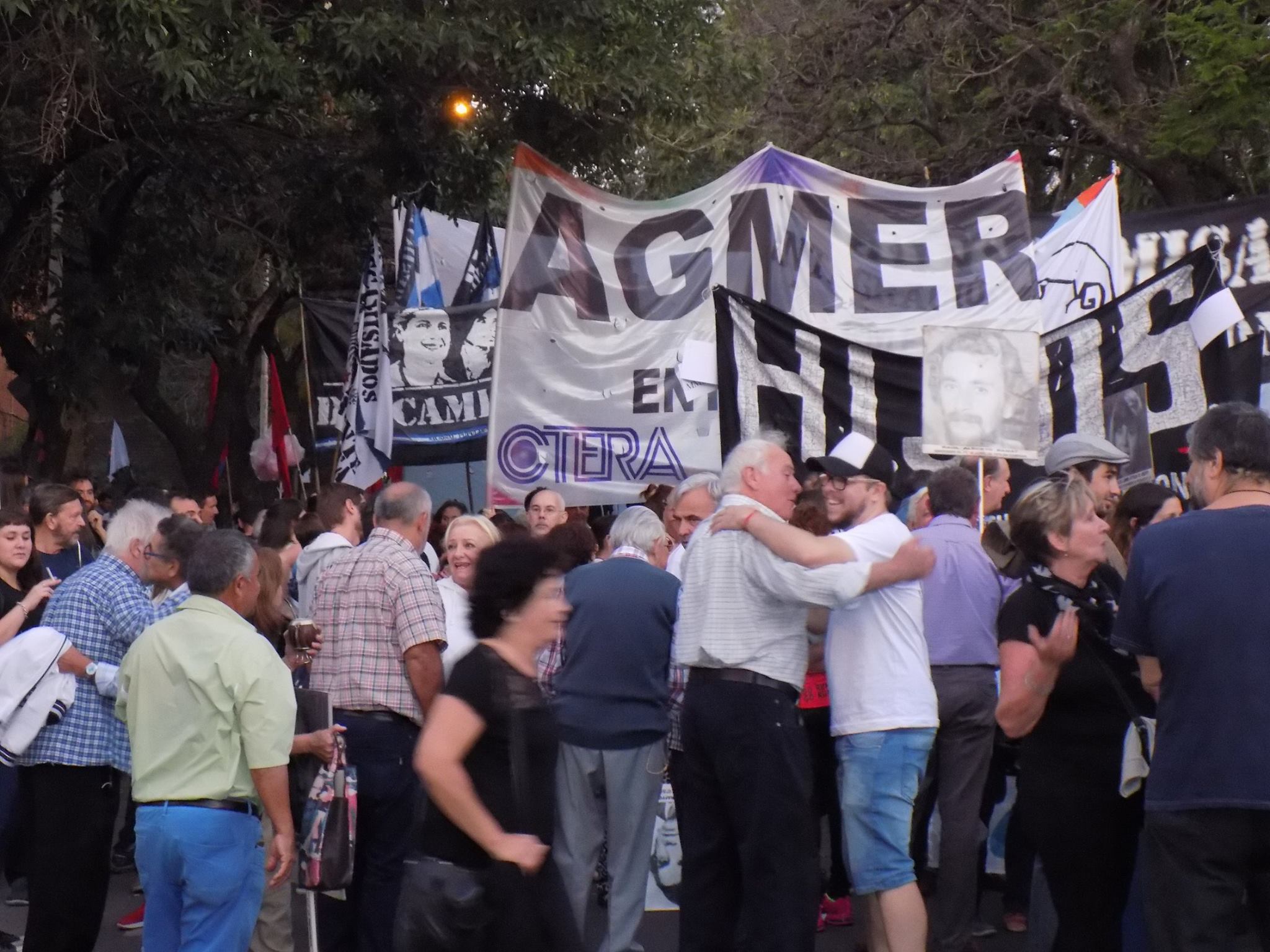 29664874_1873617432709492_5367720326800877955_o