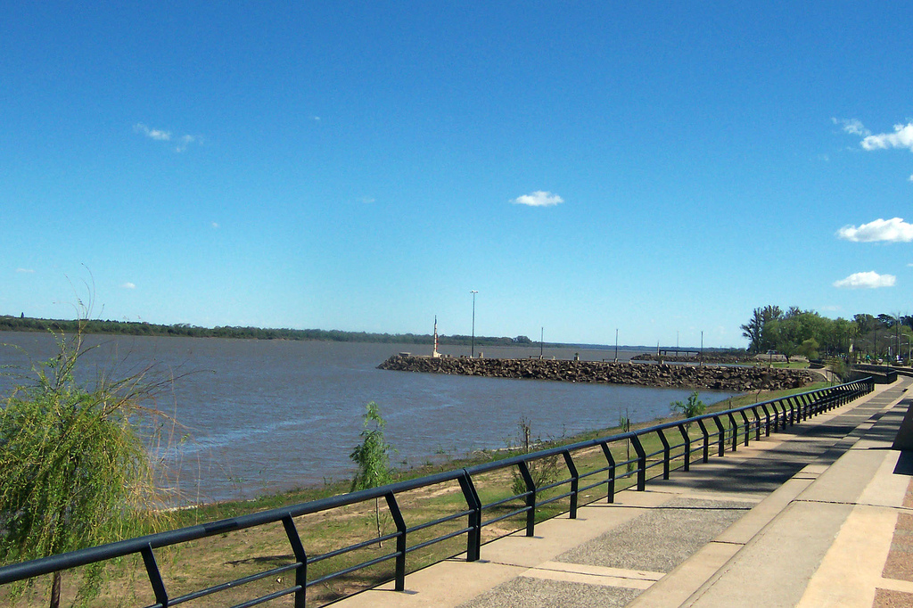 Encuentro de poetas y&nbsp;narradores