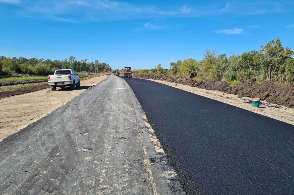 La Paz: ya están pavimentando el acceso&nbsp;sur