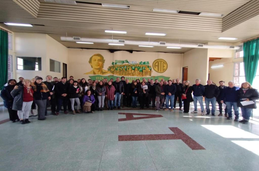 “Los gremios no avalamos el proyecto de reforma de la Caja de&nbsp;Jubilaciones”