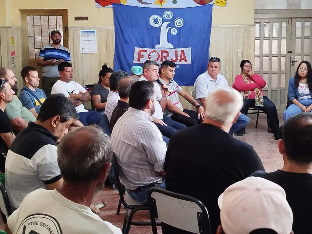 Frente a la crisis de los partidos&nbsp;«tradicionales»