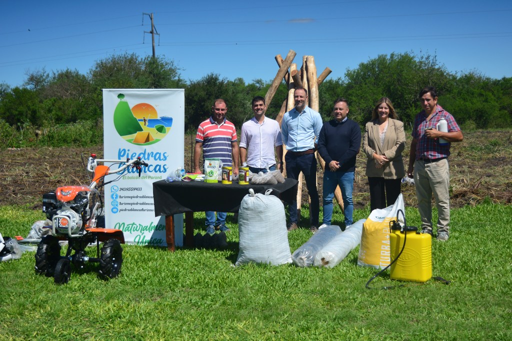 Entregaron subsidios y créditos en departamento La&nbsp;Paz