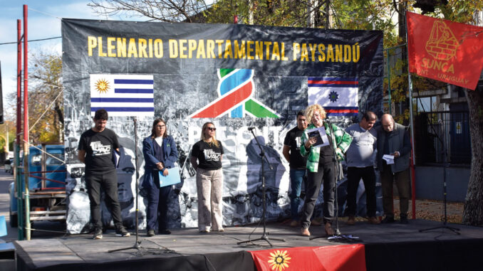 Río Uruguay: movilización por planta de&nbsp;combustibles