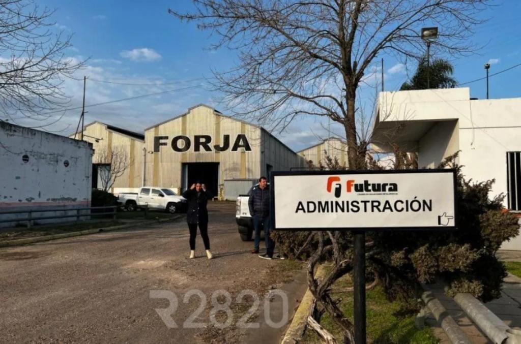 Despiden 20 trabajadores por cierre de&nbsp;fábrica