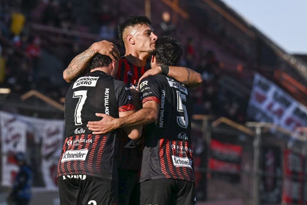 Patronato goleó a&nbsp;Ferro