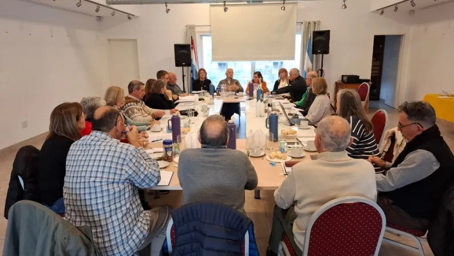 Federación de Jubilados cruzó a Frigerio y&nbsp;sindicatos