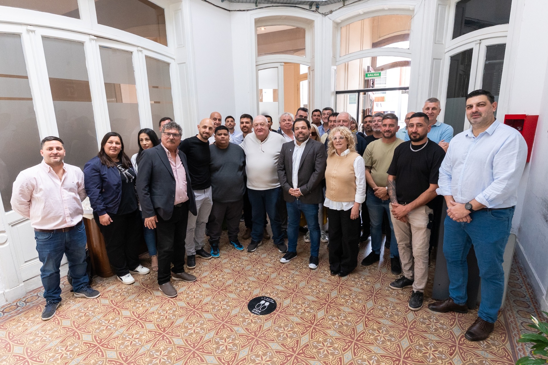 Ministro Troncoso inauguró Salón José Rucci – LA NOTA digital