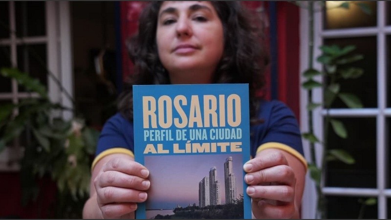 Presentan libro en&nbsp;"Vaporeso"