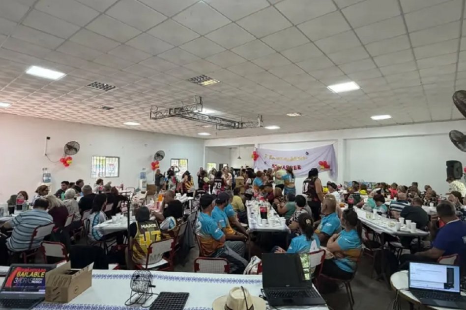 Encuentro de jubilados y jubiladas en camping&nbsp;sindical