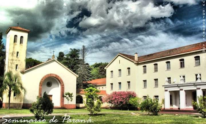 El laicado católico de Paraná y la revista&nbsp;Mikael