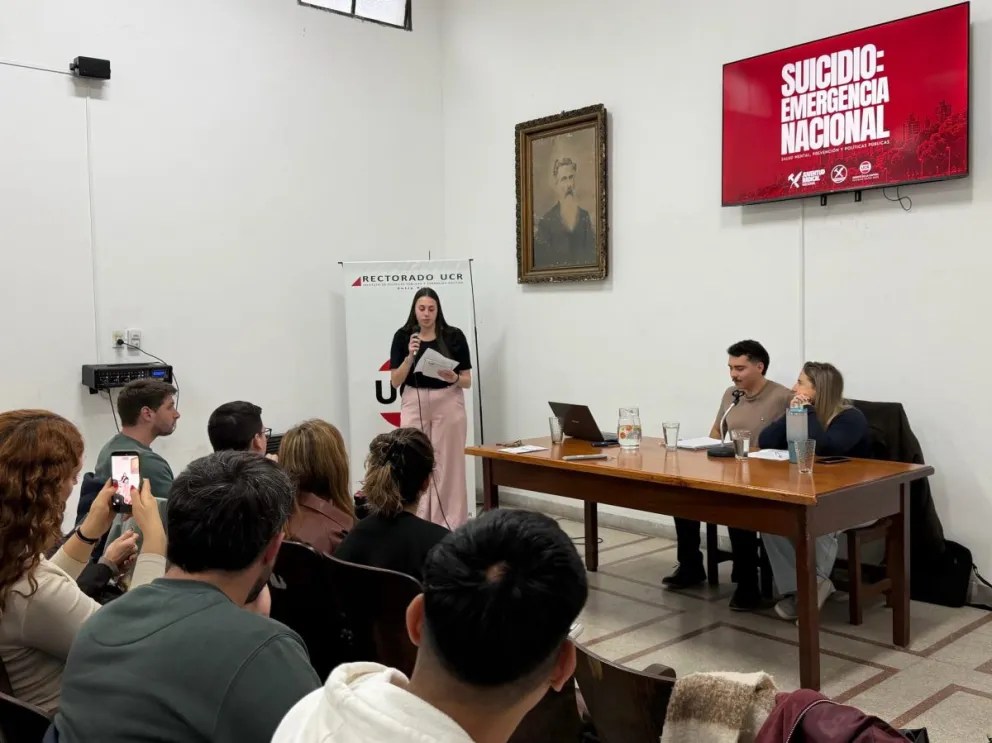 Jovenes radicales de todo el país se reunieron en Paraná: piden declarar la Emergencia Nacional en Salud Mental